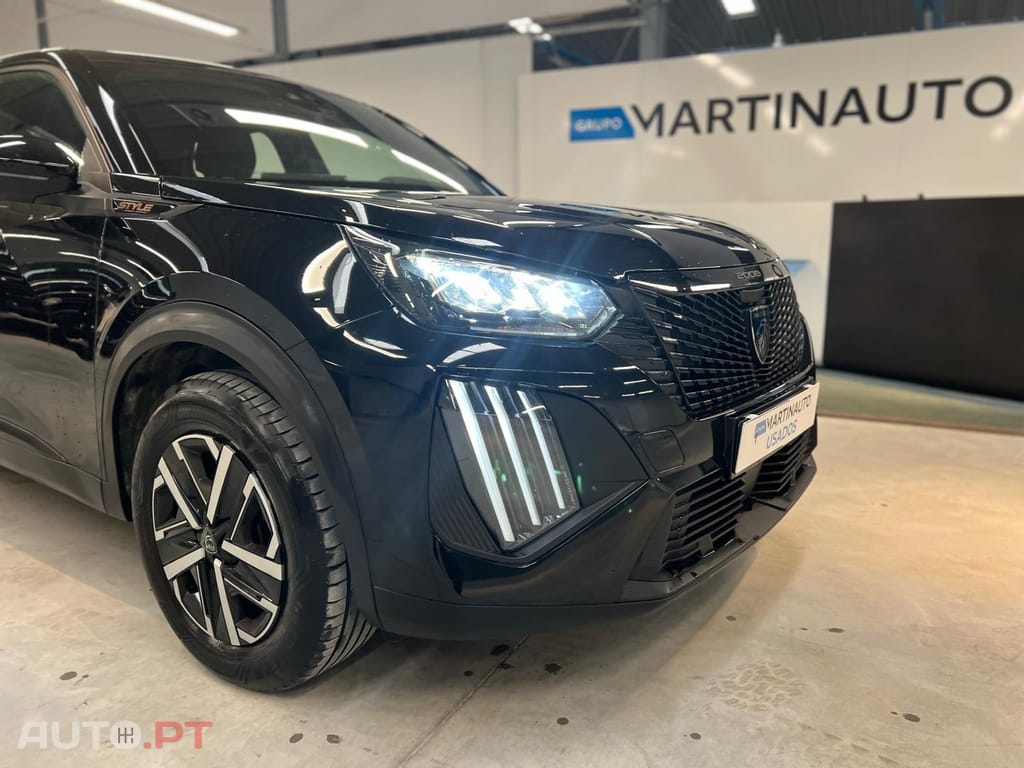 Peugeot 2008 1.2 Style