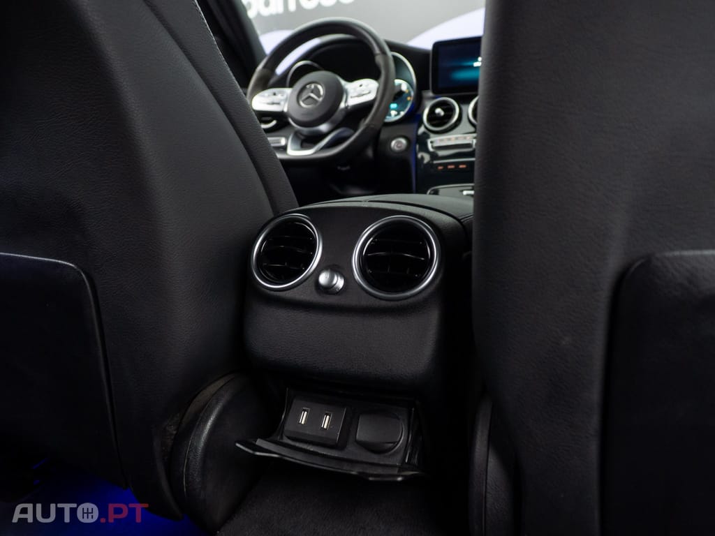 Mercedes-Benz C 300 de AMG Line