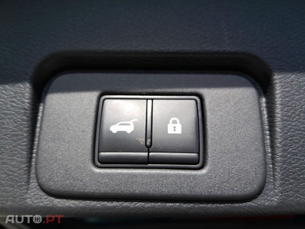 Nissan X-Trail I.V.A DEDUTÍVEL 1.5 e-Power 158 kW 4x4