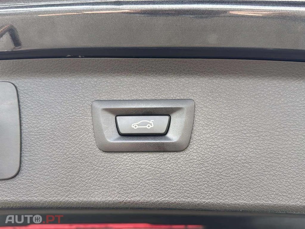 BMW 225 225xe Active Tourer e xDrive Pack Desportivo M