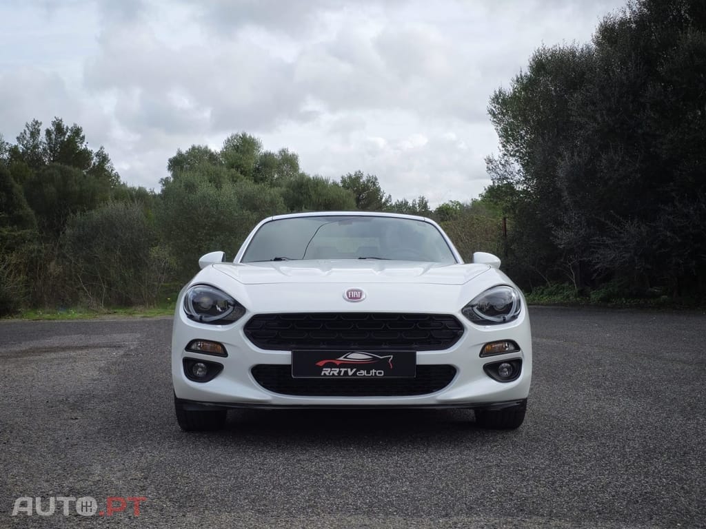 Fiat 124 Spider 1.4 MultiAir Turbo Lusso