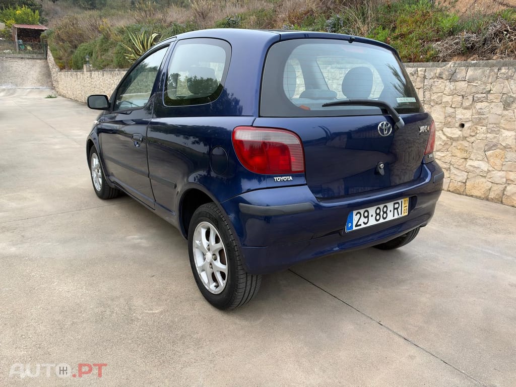 Toyota Yaris 1.0 VVT-I