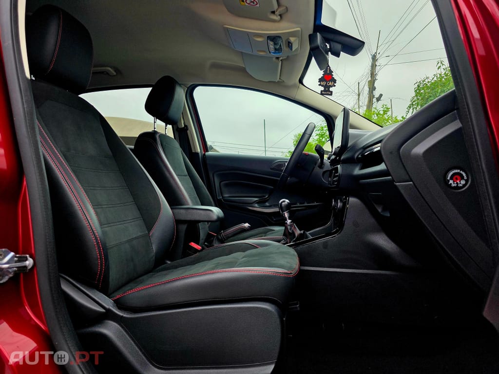 Ford EcoSport 1.0 EcoBoost ST-Line Black Edition