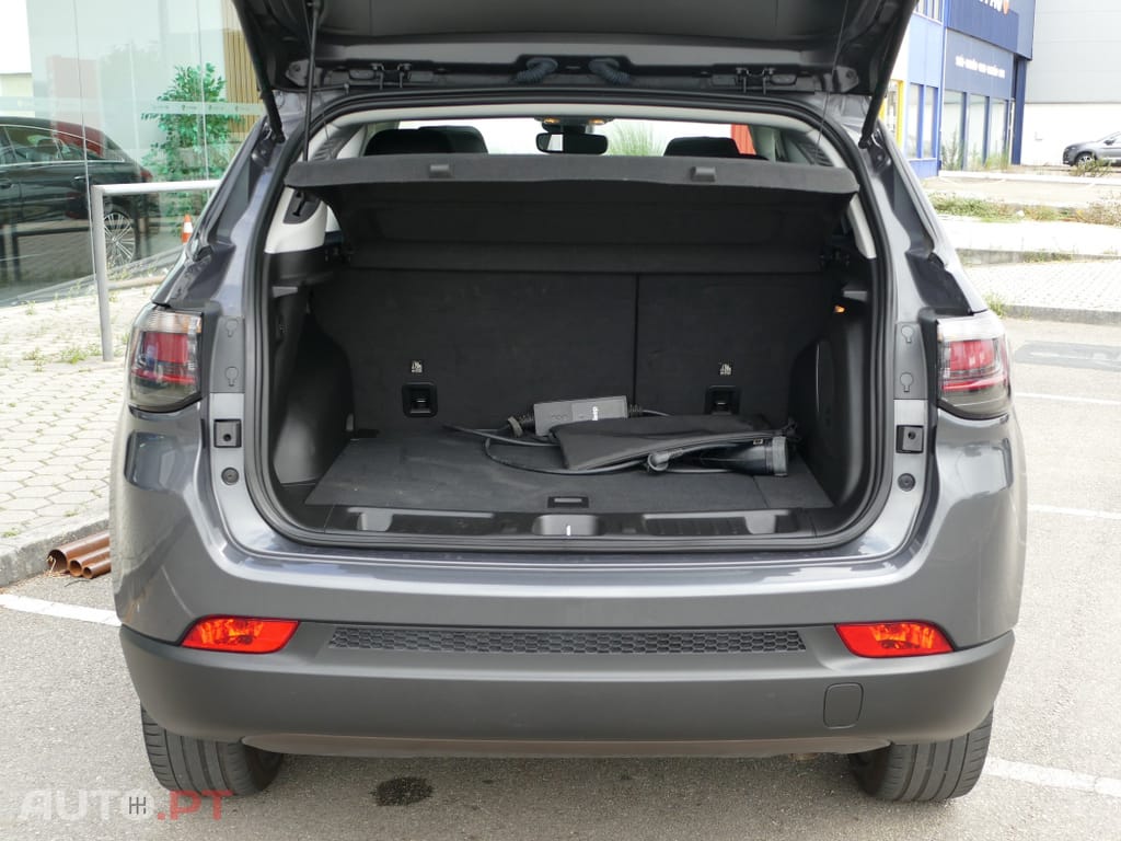 Jeep Compass 1.3 TG 4Xe Trailhawk
