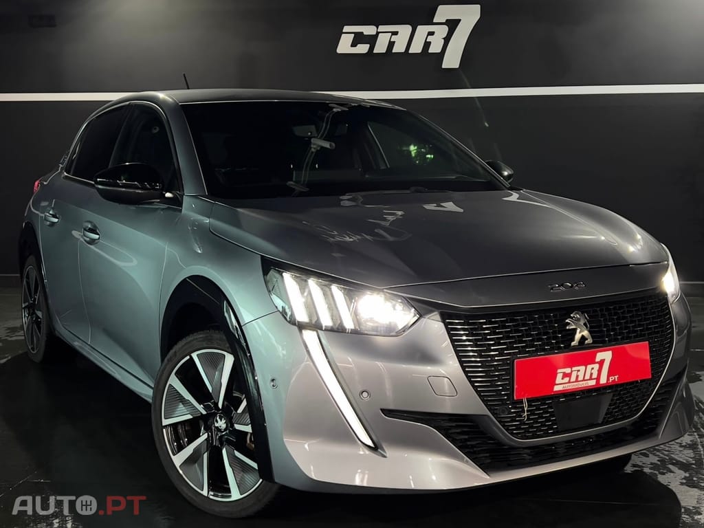 Peugeot E-208 50 kWh GT
