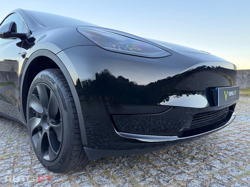 Tesla Model Y RWD