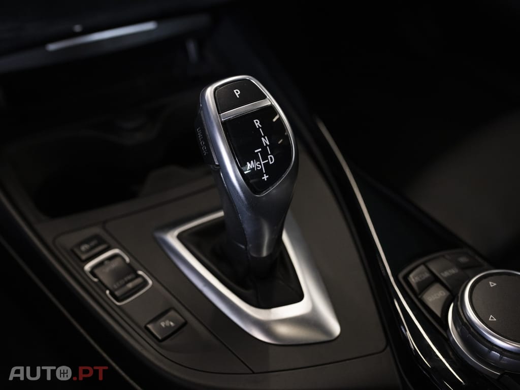 BMW 228 i Aut. M Sport