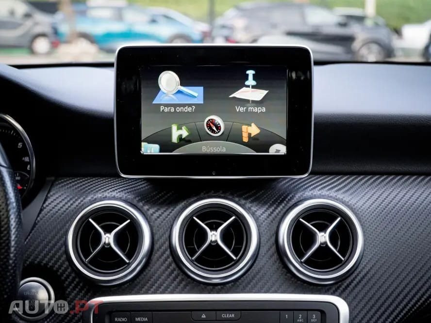 Mercedes-Benz A 180 d AMG Line