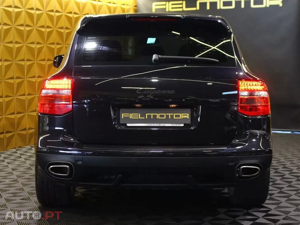 Porsche Cayenne Tiptronic
