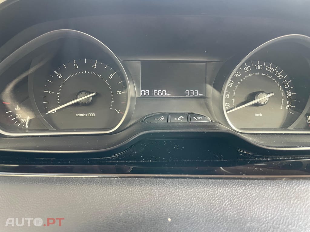 Peugeot 208 1.0 PureTech Access