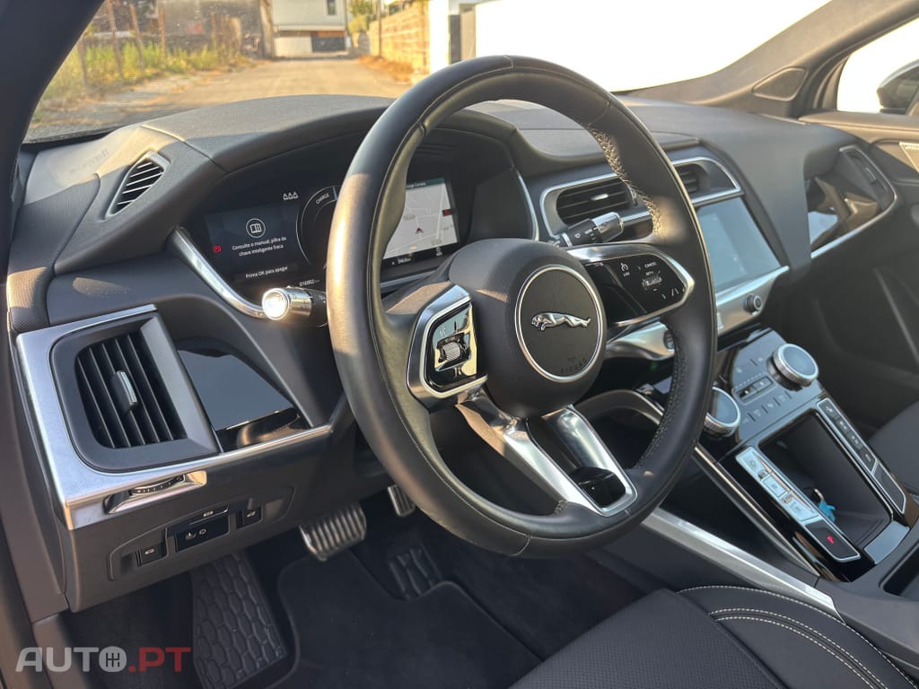 Jaguar I-Pace EV400 R-Dynamic HSE AWD