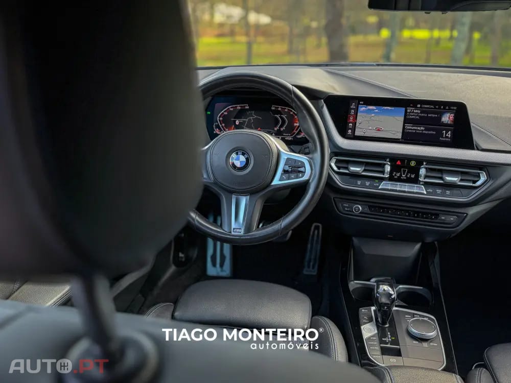 BMW 218 i Pack Desportivo M