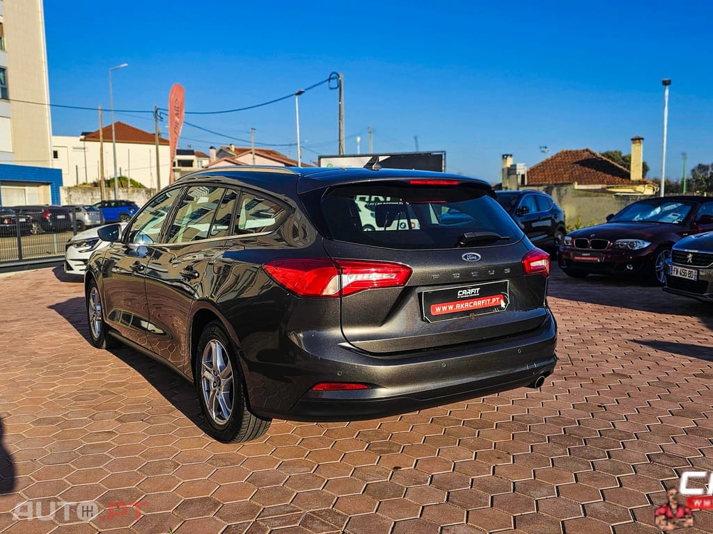 Ford Focus SW 1.0 EcoBoost S&S COOL&CONNECT DESIGN