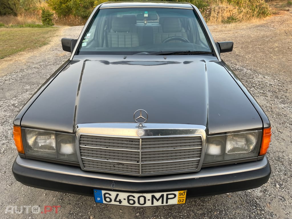 Mercedes-Benz 190 190D