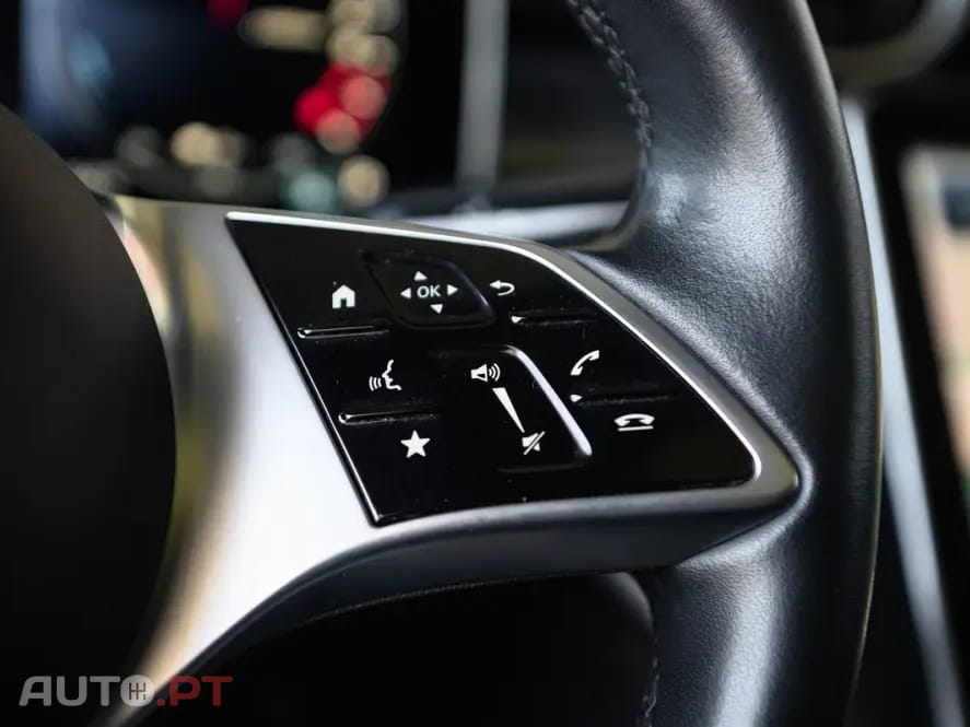 Mercedes-Benz C 300 e AMG Line