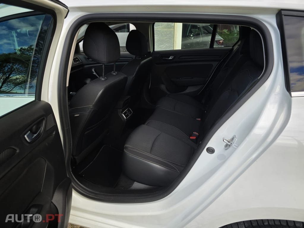 Renault Mégane Sport Tourer 1.5 Blue dCi Zen