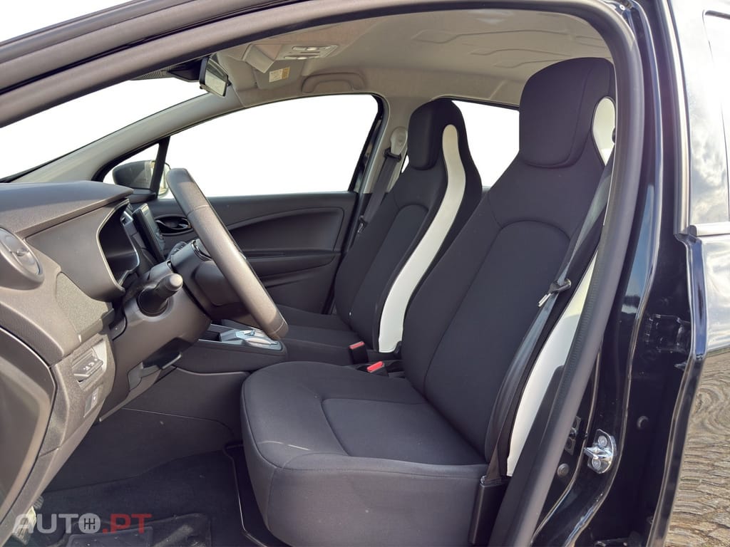 Renault Zoe (c/ Bateria) EV 50 110hp Equilibre