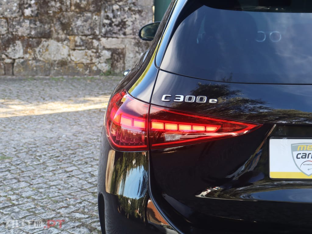 Mercedes-Benz C 300 e AMG Line