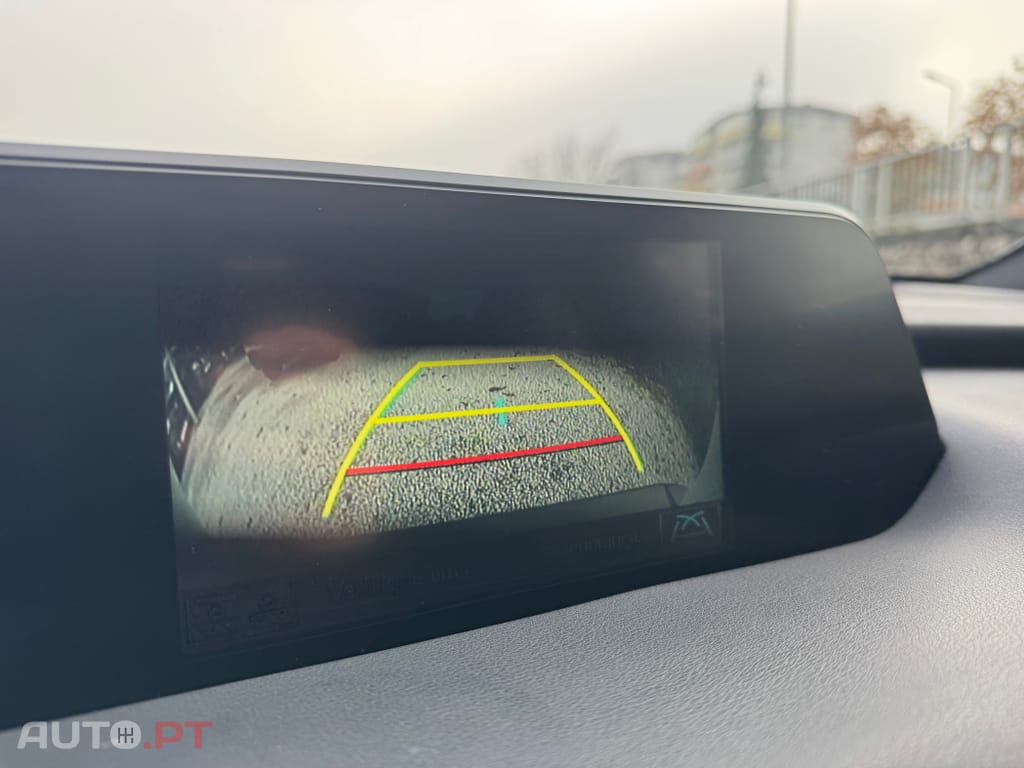 Lexus UX Special Edition (LCA)