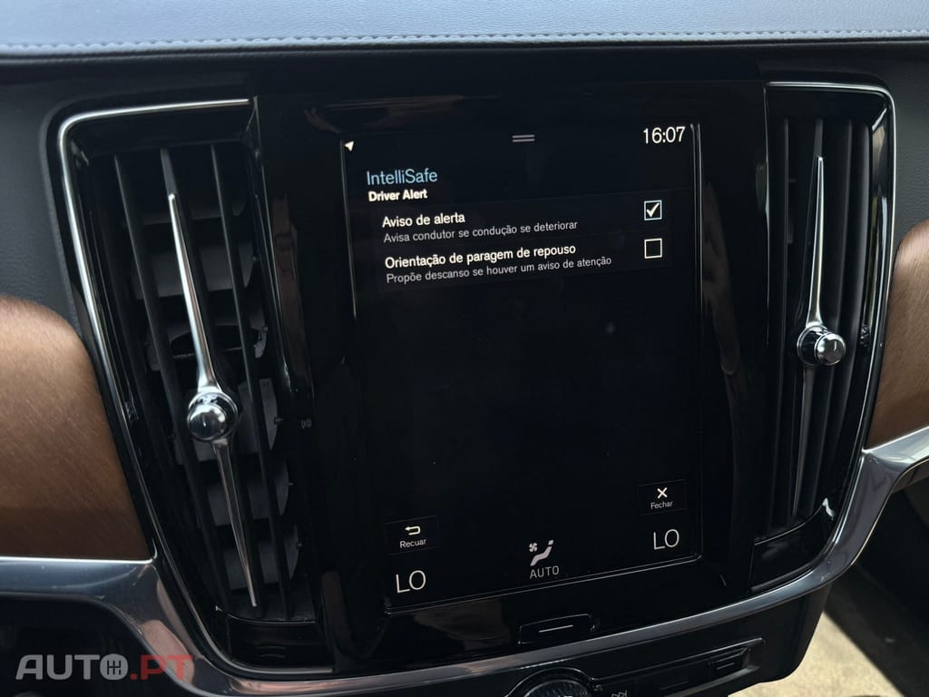 Volvo V90 2.0 T8 Inscription AWD Geartronic