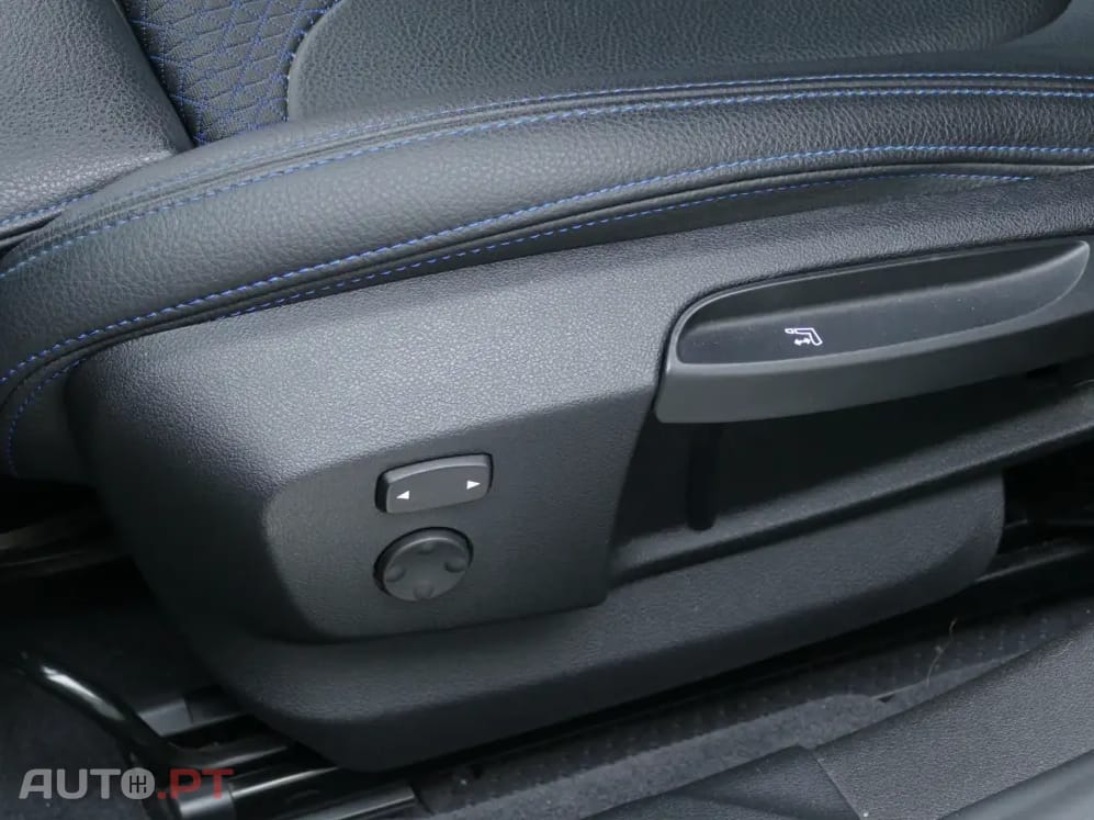 BMW 216 d Pack Desportivo M