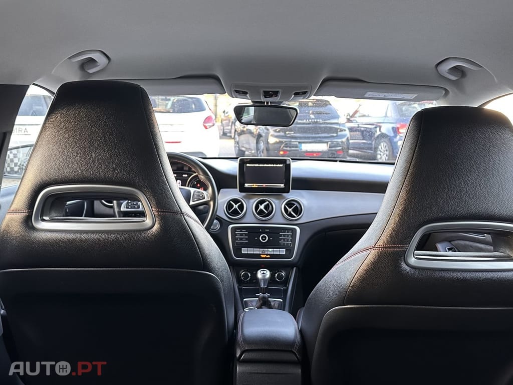 Mercedes-Benz CLA 200 d Shooting Brake AMG Line