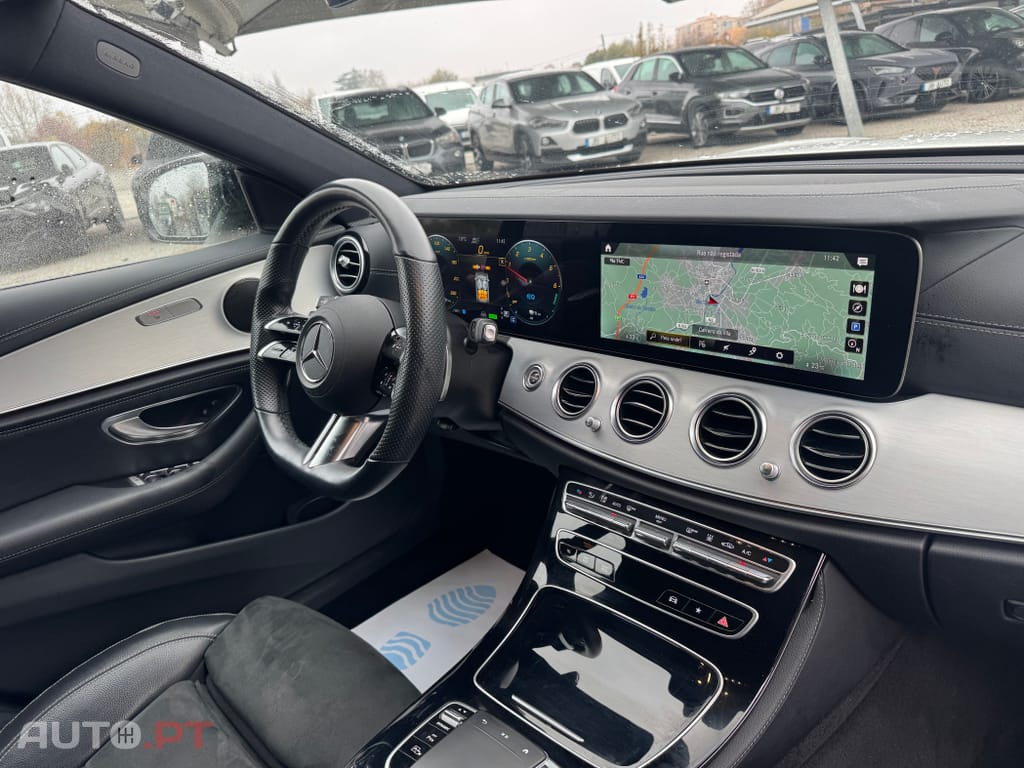 Mercedes-Benz E 300 de AMG Line