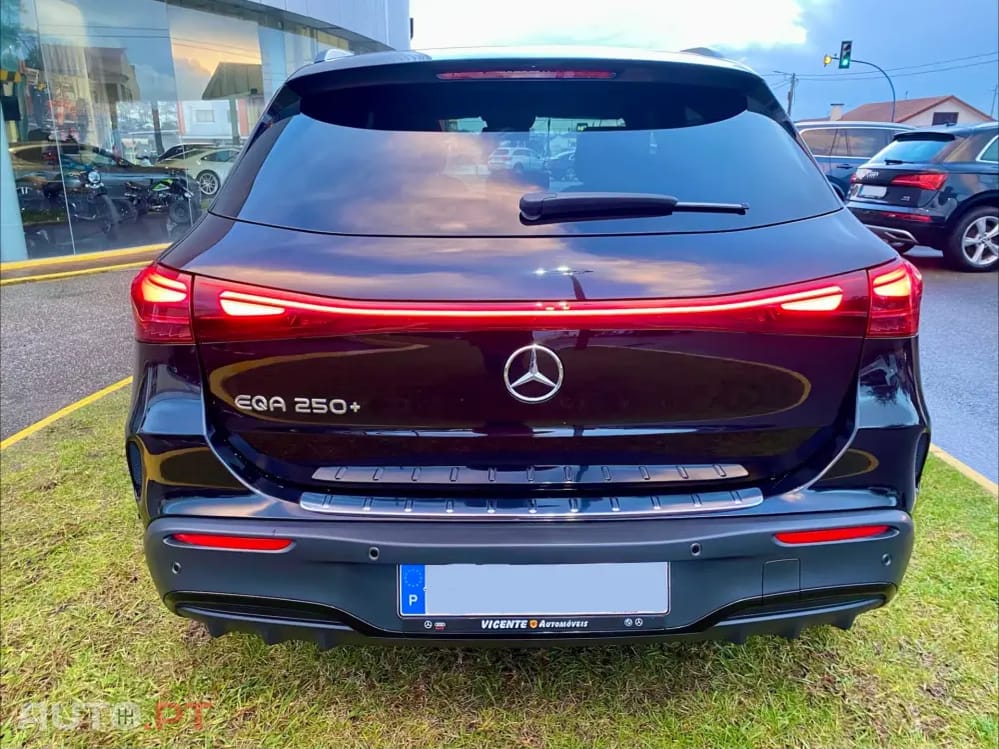 Mercedes-Benz EQA 250+ AMG Line