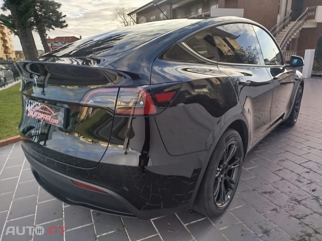 Tesla Model Y Tração Traseira