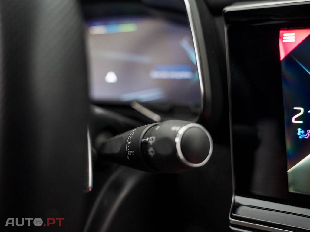 DS DS7 Crossback E-Tense Performance Line EAT8
