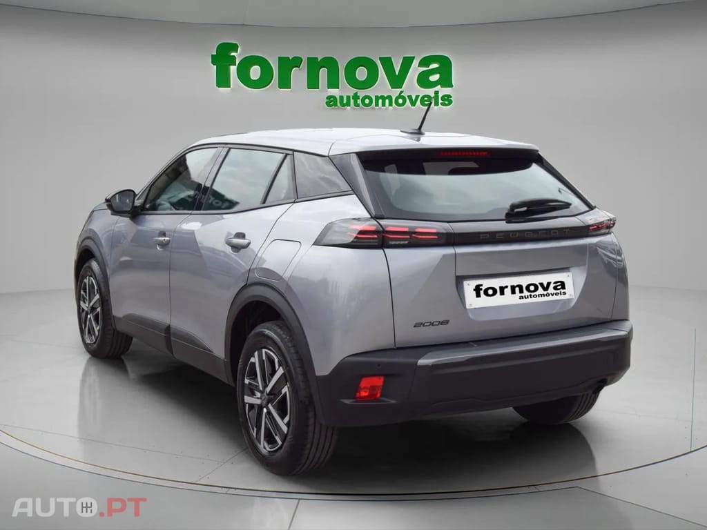 Peugeot 2008 1.2 PureTech Style