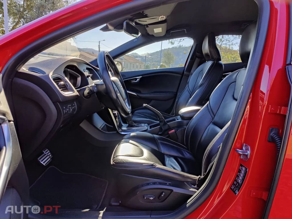 Volvo V40 1.5 T3 Sport Edition R Geartronic