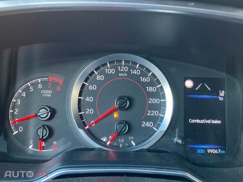 Toyota Corolla Sedan 1.5 VVT-i Comfort