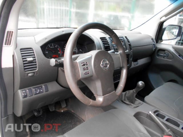 Nissan Navara 2.5DCI 4x4