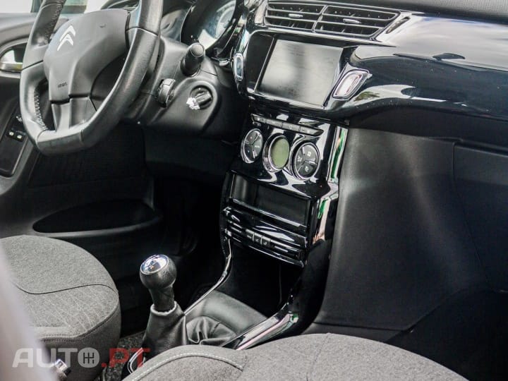 Citroen C3 1.2 VTi Exclusive