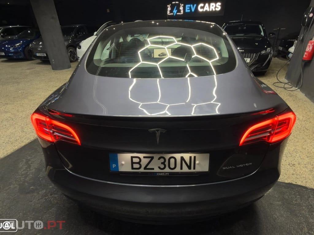 Tesla Model 3 Long Range Tração Integral
