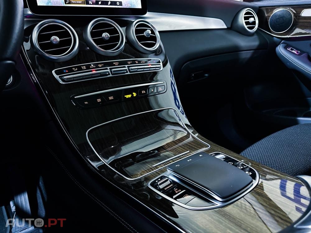 Mercedes-Benz GLC 300 e 4Matic 9G-TRONIC Edition AMG Line