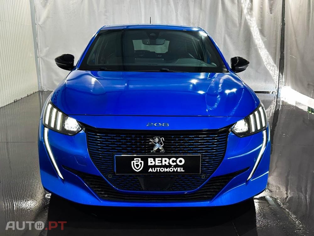 Peugeot E-208 50 kWh GT Pack