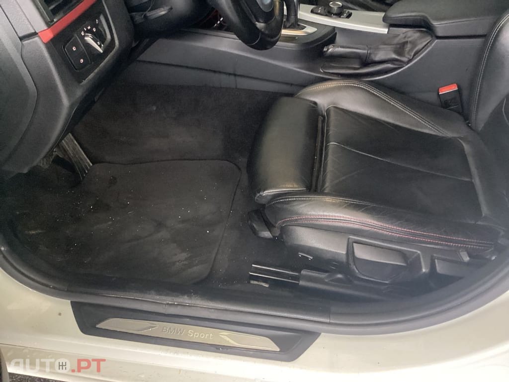 BMW 320 d Touring Auto