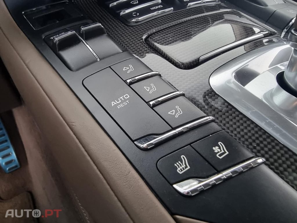 Porsche Cayenne Turbo Tiptronic S