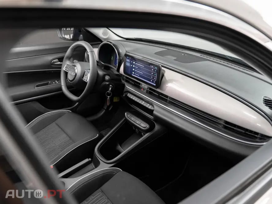 Fiat 600 1.2 Hybrid Icon