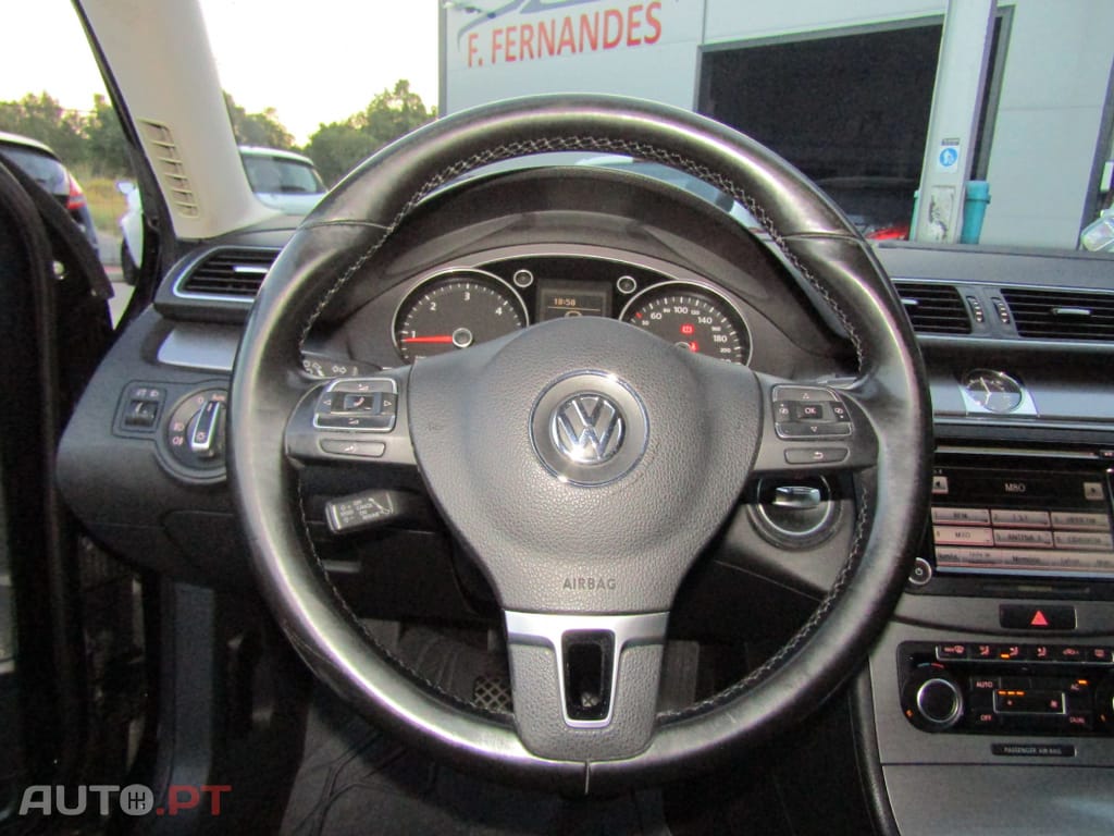 Volkswagen Passat 2.0 TDi Ed. Tr.Pack BlueMotion