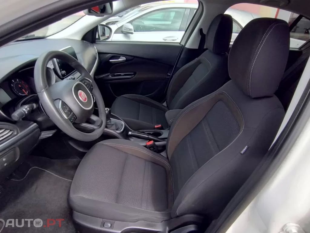 Fiat Tipo 1.3 M-Jet Lounge