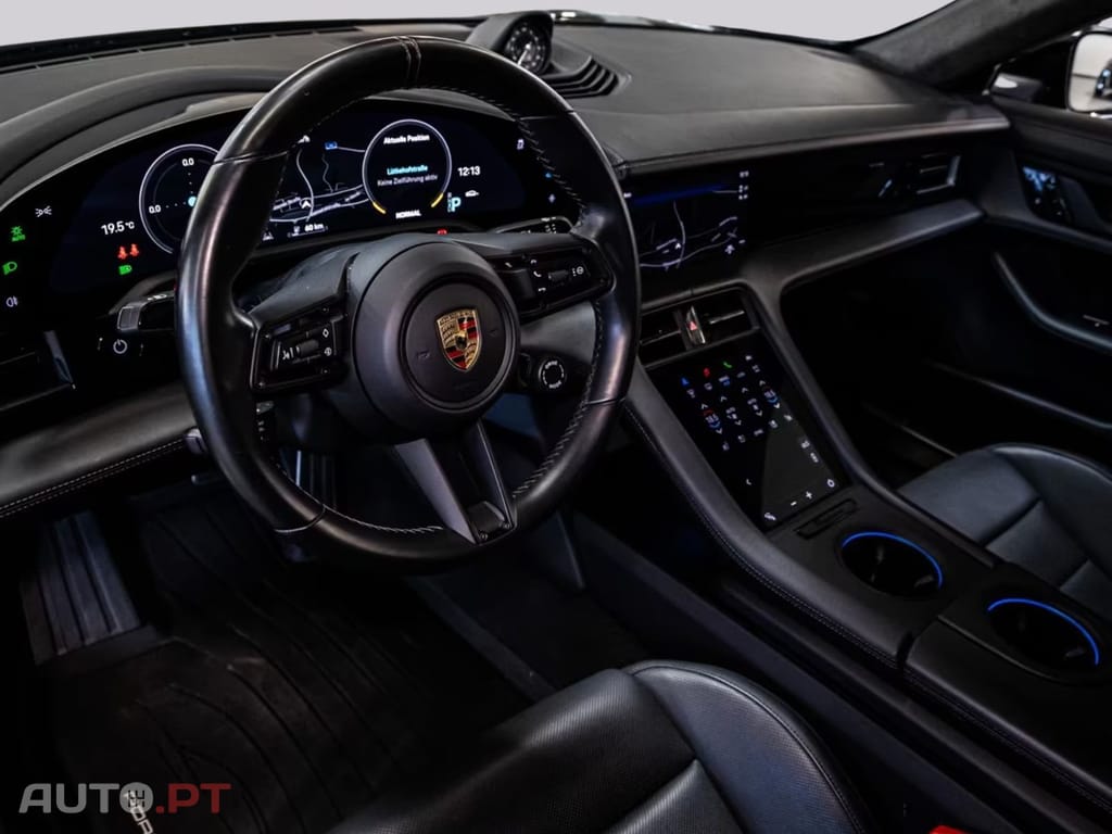 Porsche Taycan I.V.A DEDUTIVEL TURBO 