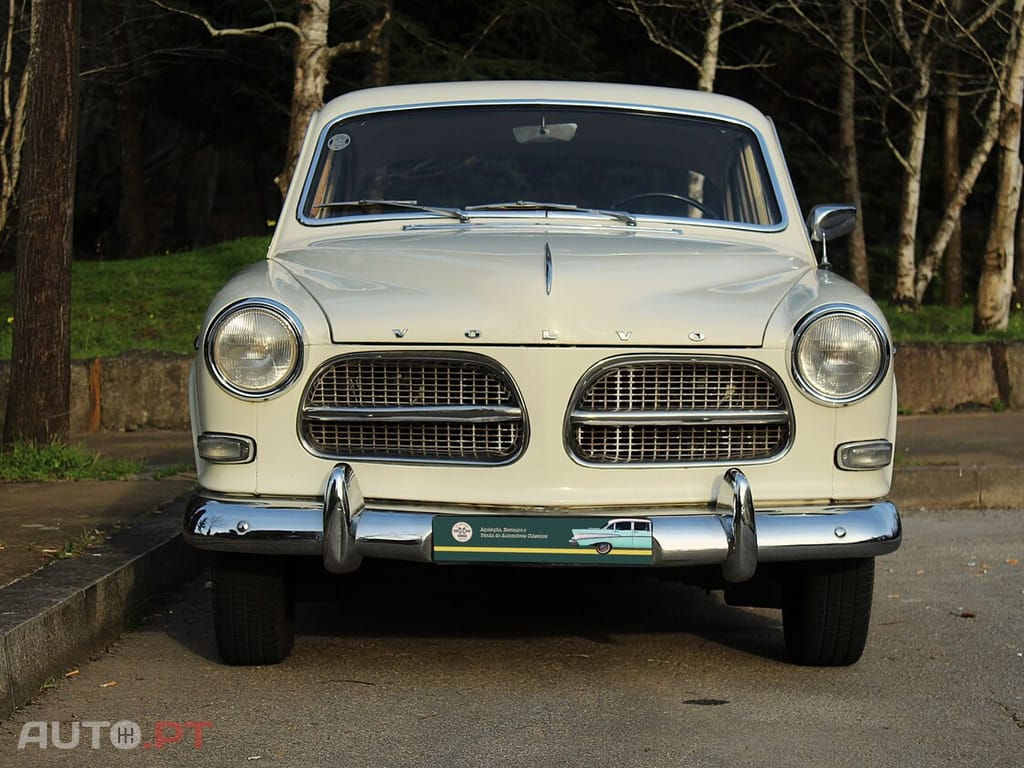 Volvo 122 S(Amazon)