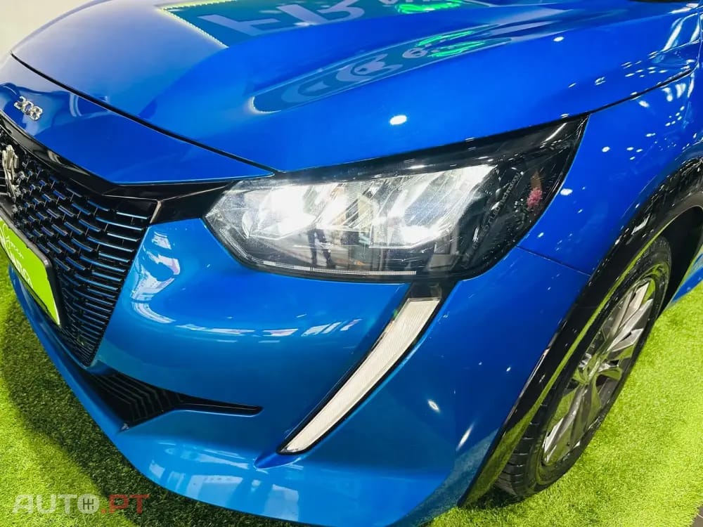 Peugeot E-208 50 kWh Allure