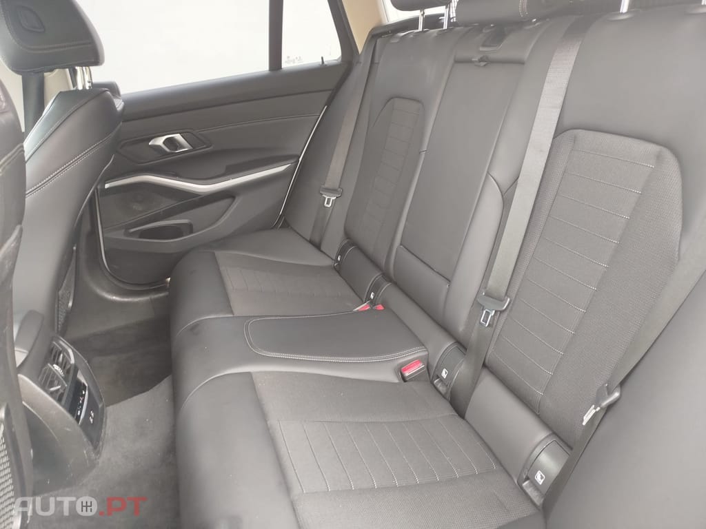 BMW 318 d Aut. Sport Line