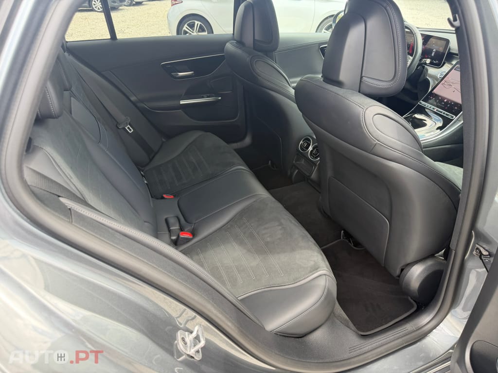 Mercedes-Benz C 300 e T 9G-TRONIC AMG Line