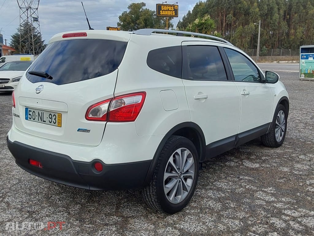 Nissan Qashqai +2 1.6 dCi Tekna Premium 18 360 S&S
