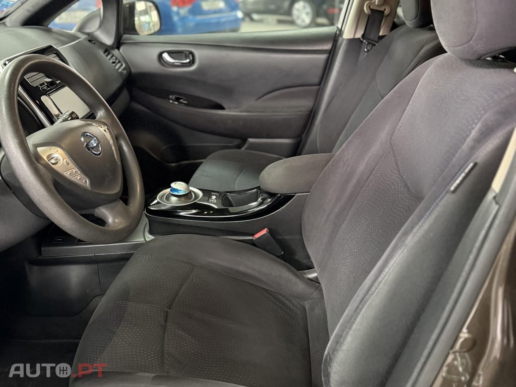 Nissan Leaf 24 kWh (c/ Bateria) Tekna